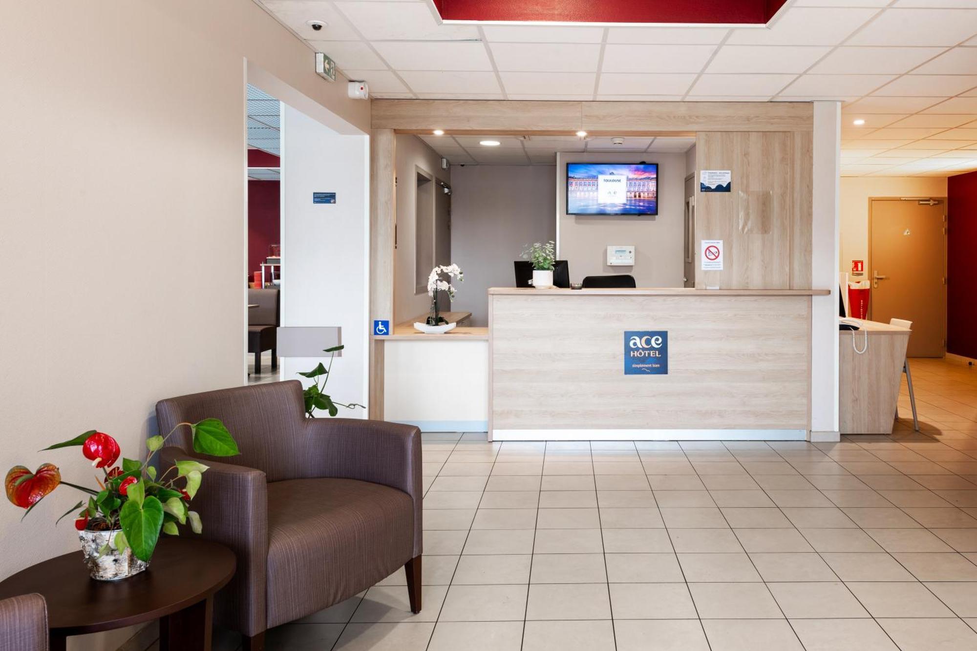 Ace Hotel Toulouse Blagnac Cornebarrieu Buitenkant foto